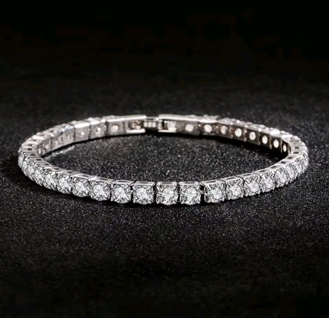 💎 Bracciale Tennis Eleganza Cristallina